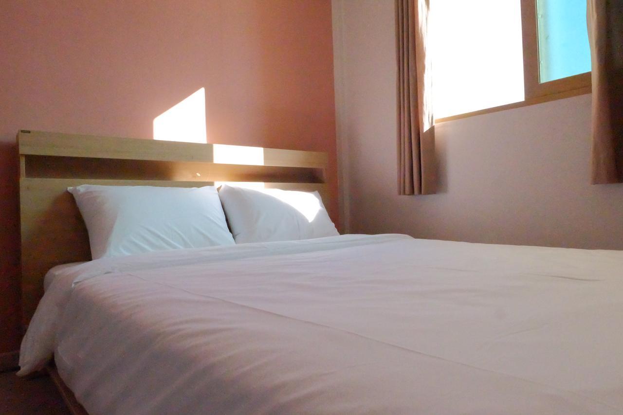 Hostel Espace Чхунчхон Экстерьер фото